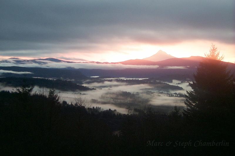 sunrise_0460.jpg - Sunrise behind Mt Hood.